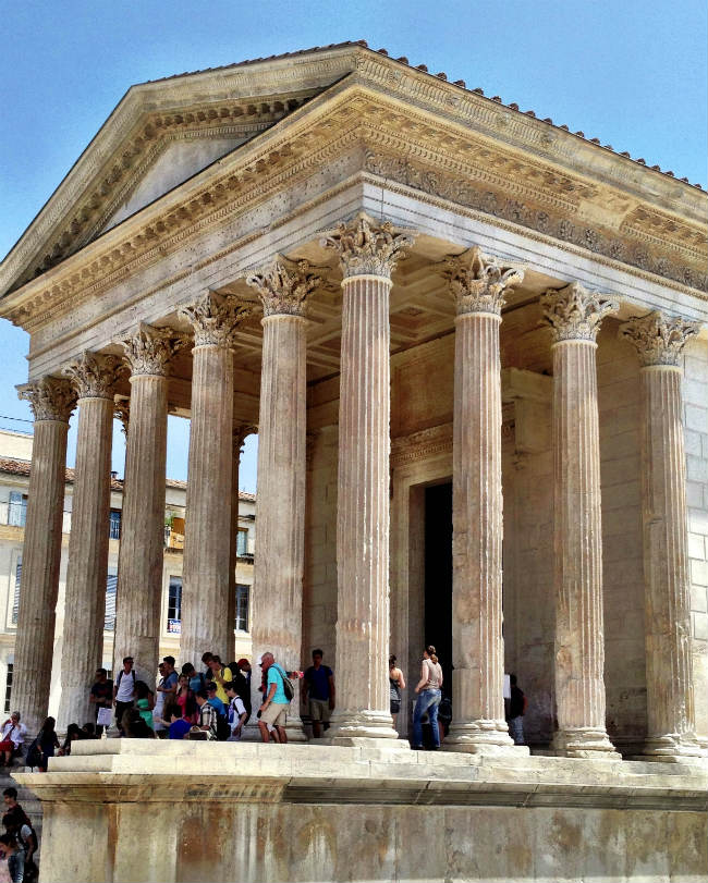 Maison Carrée, Nimes