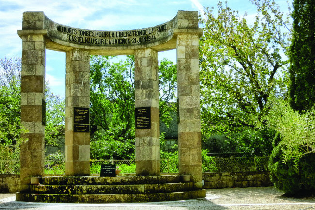 The Castelnau-sur-l’Auvignon memorial