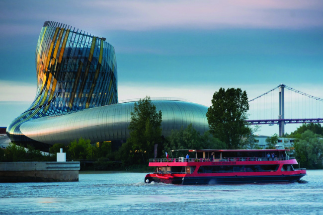 boat tours bordeaux france