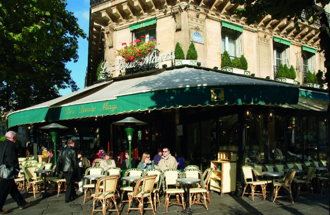 Deux Cafés, S’il Vous Plaît: Les Deux Magots & Café de Flore in Paris ...