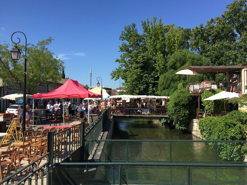 River Little Venice Isle Sur La Sorgue Flea Market France Today