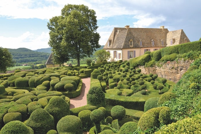 17th Century Chateaux and Gardens 