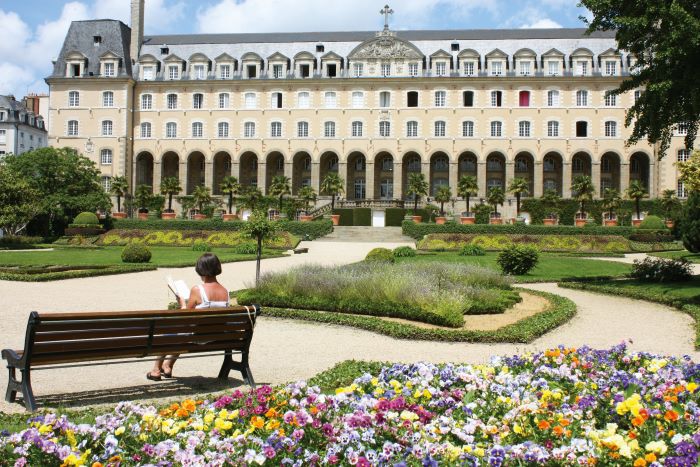 Jardins St Georges and Magdelaine de La Fayette Palace, Rennes