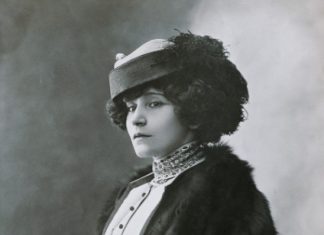 Colette as photographed by Henri Manuel